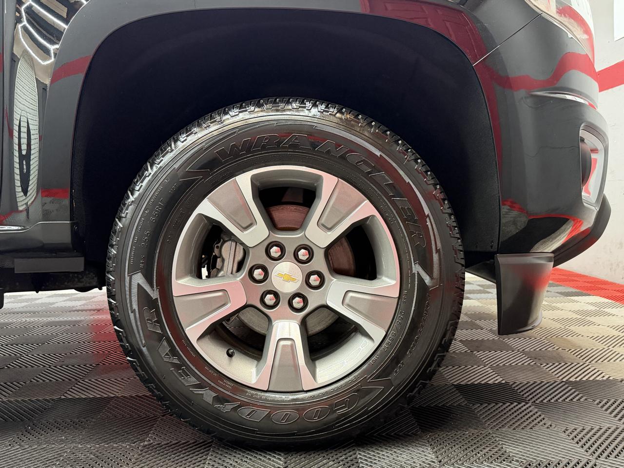 Chevrolet Colorado Z71 Crew Cab 2WD Short Box 2019