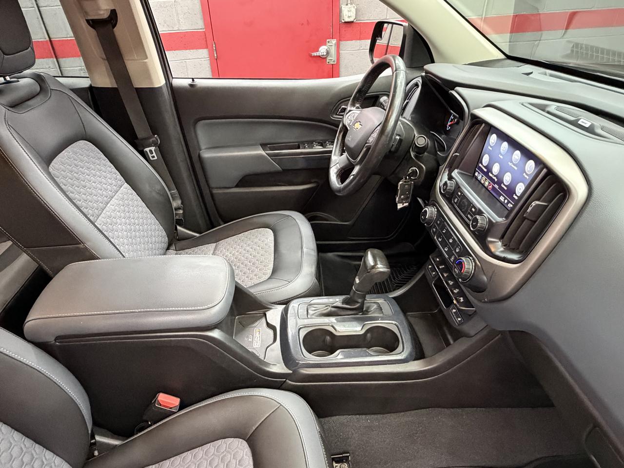 Chevrolet Colorado Z71 Crew Cab 2WD Short Box 2019