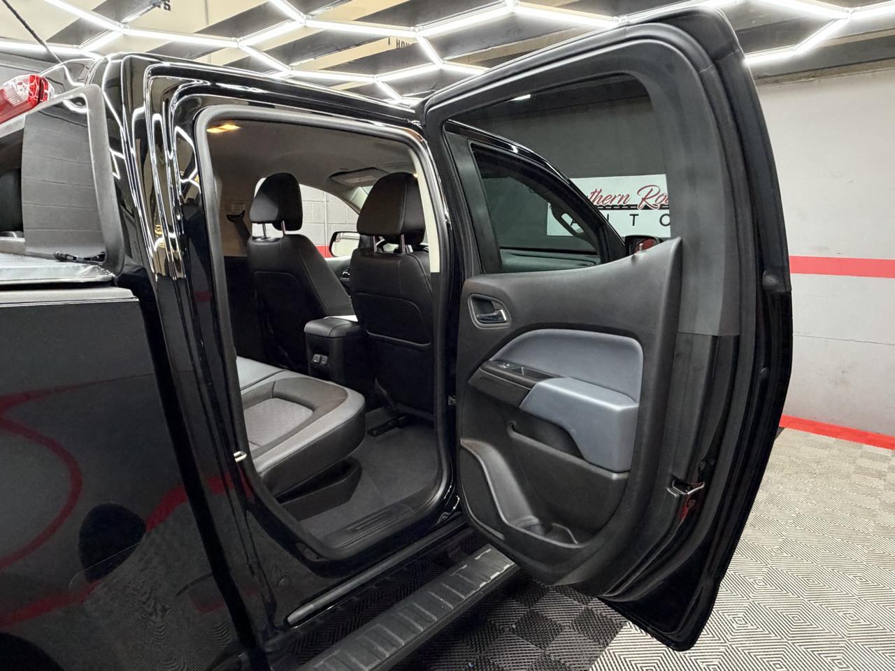Chevrolet Colorado Z71 Crew Cab 2WD Short Box 2019