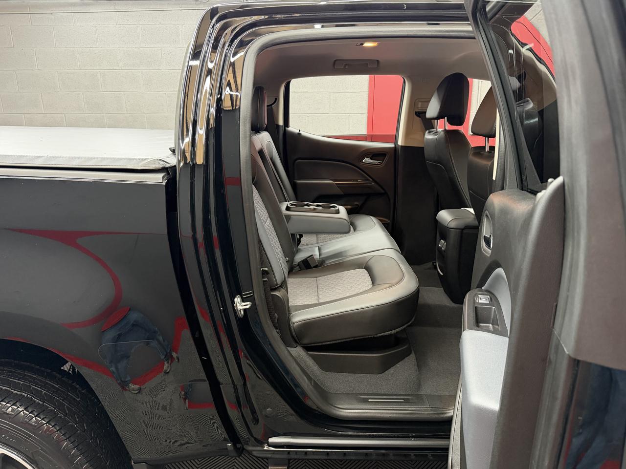 Chevrolet Colorado Z71 Crew Cab 2WD Short Box 2019