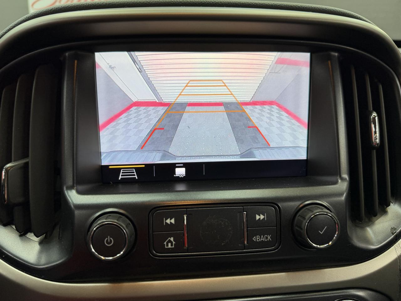 Chevrolet Colorado Z71 Crew Cab 2WD Short Box 2019