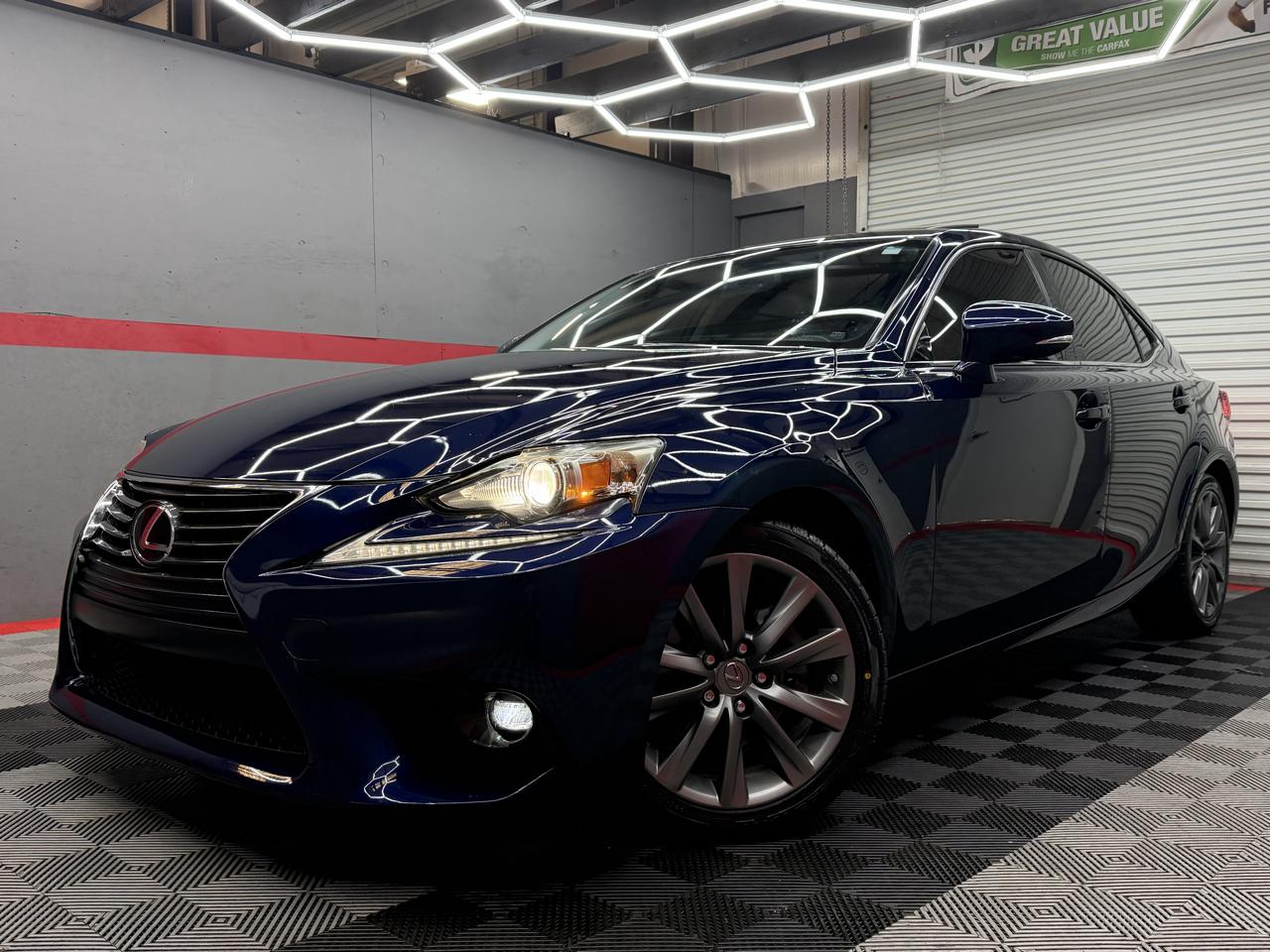 2015 Lexus IS 250 4D Sedan