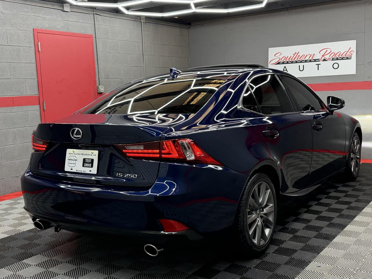 Lexus IS 250 4D Sedan 2015