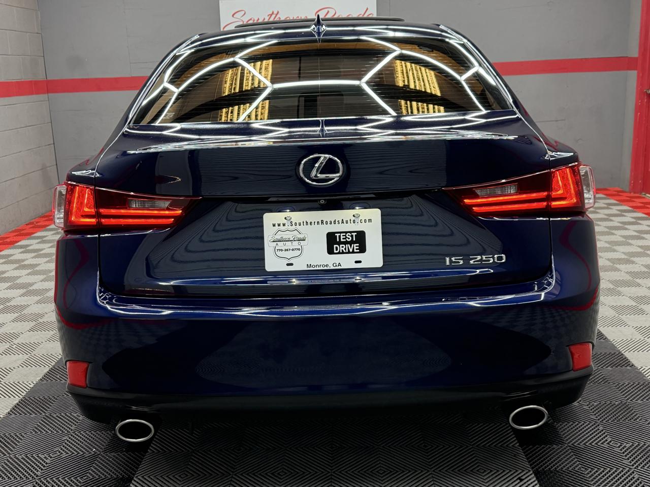 Lexus IS 250 4D Sedan 2015