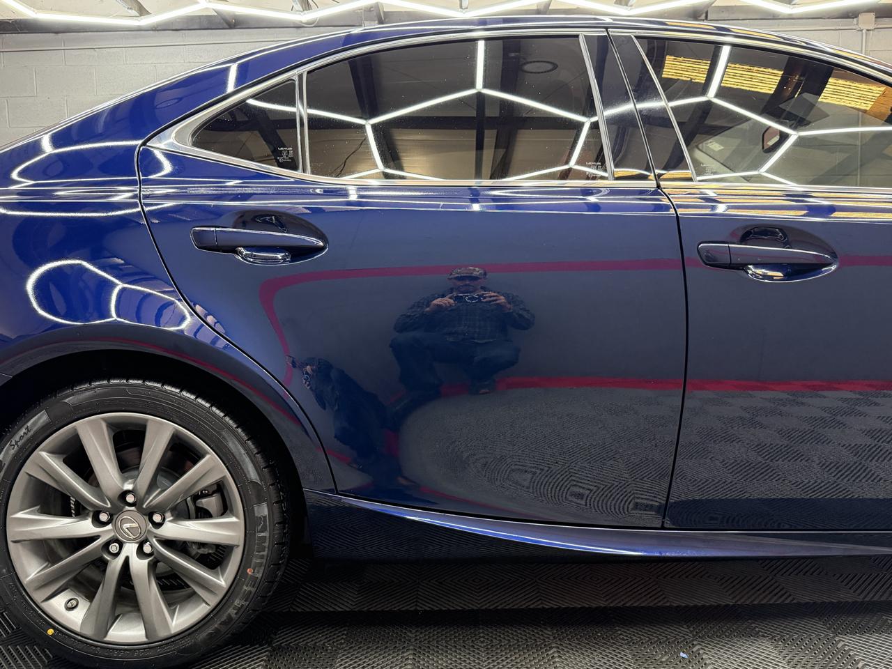 Lexus IS 250 4D Sedan 2015
