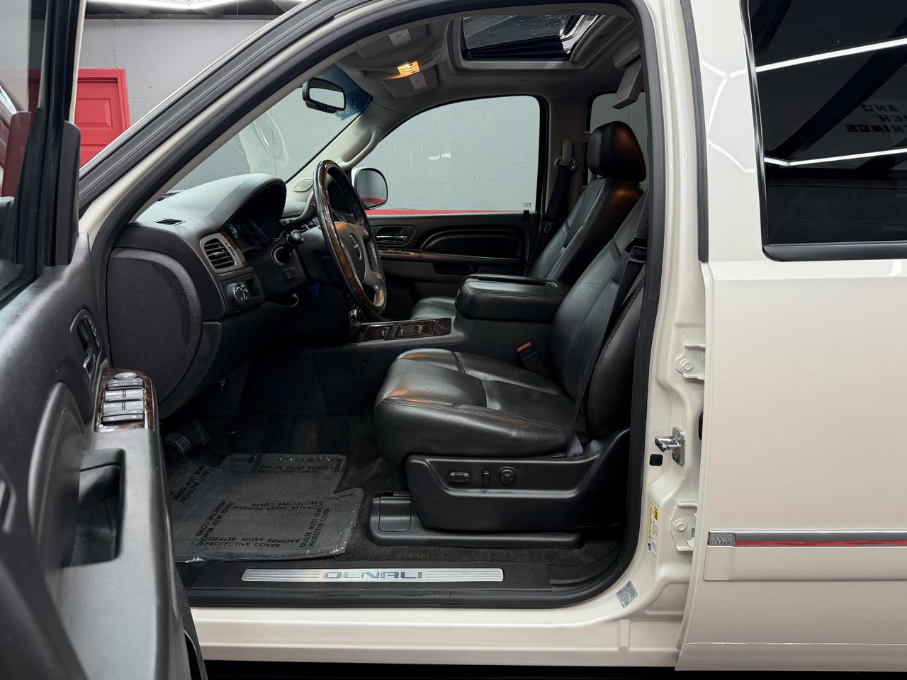 GMC Yukon Denali 2WD 2013
