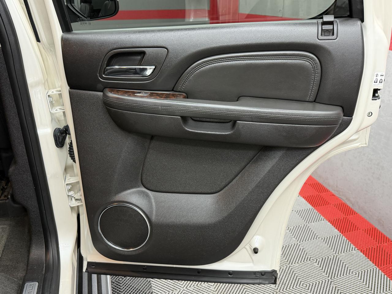 GMC Yukon Denali 2WD 2013