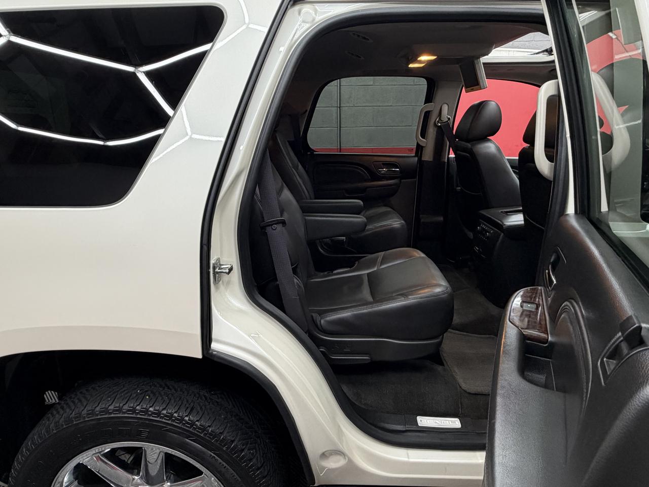 GMC Yukon Denali 2WD 2013