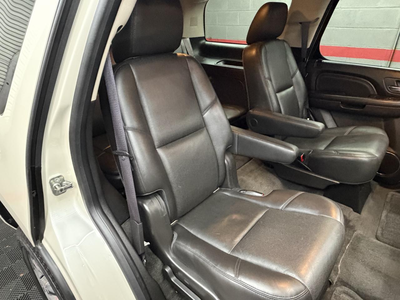 GMC Yukon Denali 2WD 2013