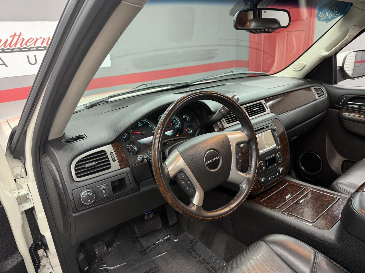 GMC Yukon Denali 2WD 2013