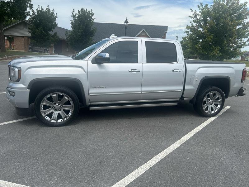 GMC Sierra 1500 Denali Crew Cab 4WD SWB 2018