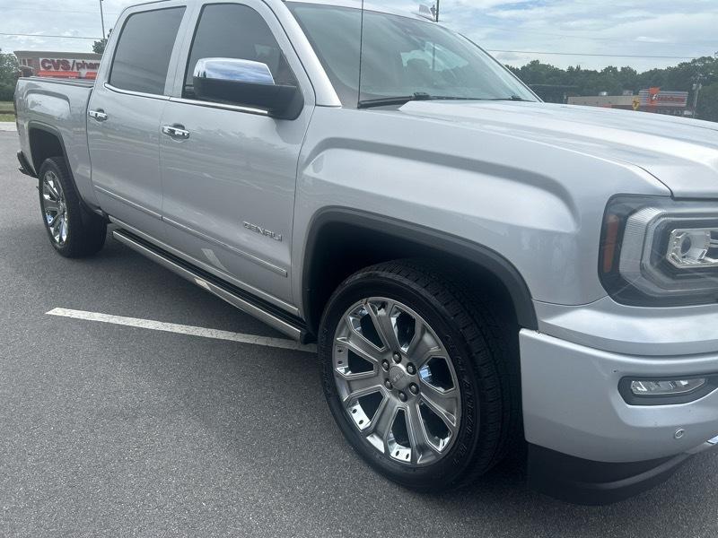 GMC Sierra 1500 Denali Crew Cab 4WD SWB 2018