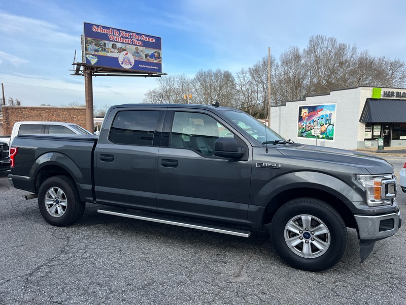 Ford F-150 2WD SuperCrew 145" XLT 2019
