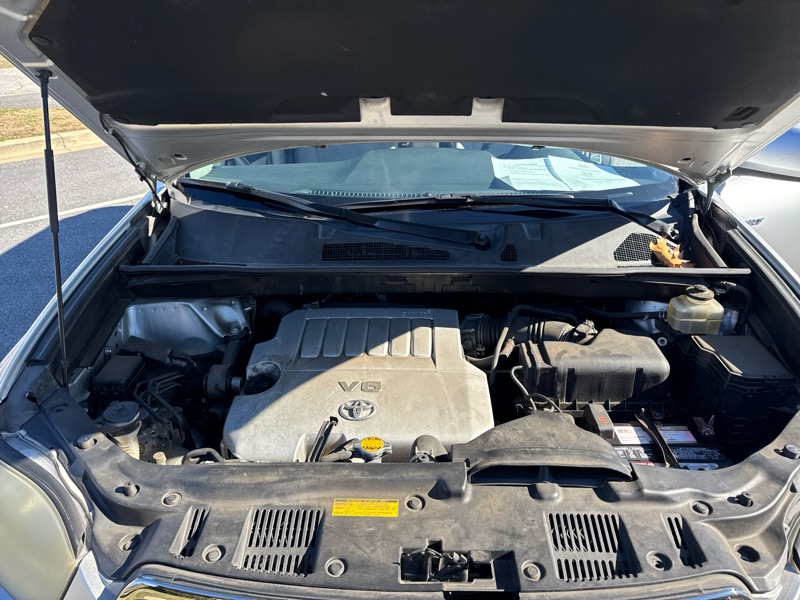 Toyota Highlander Sport 2WD 2009