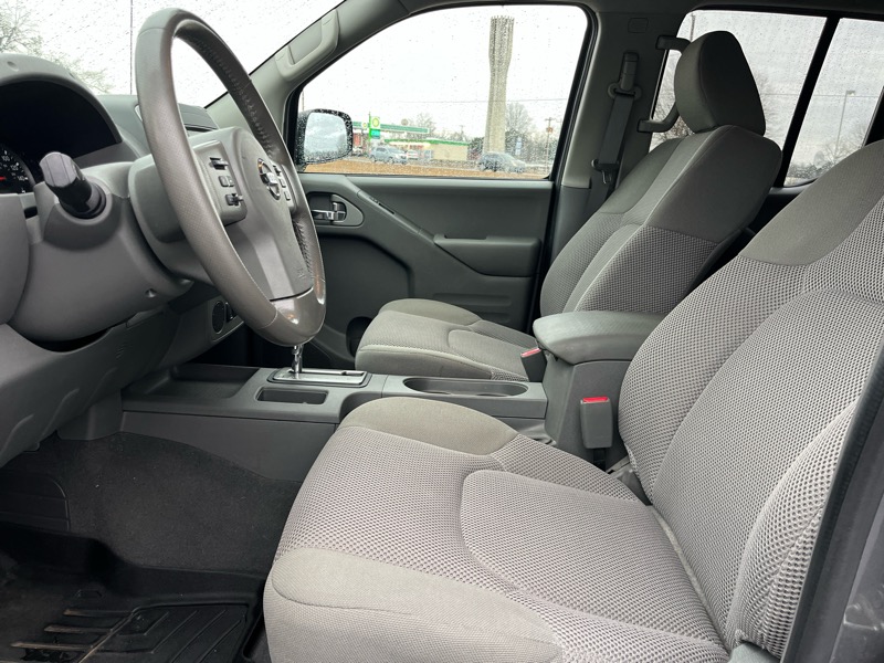 Nissan FRONTIER S SV 2019