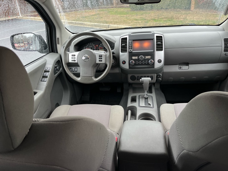 Nissan FRONTIER S SV 2019