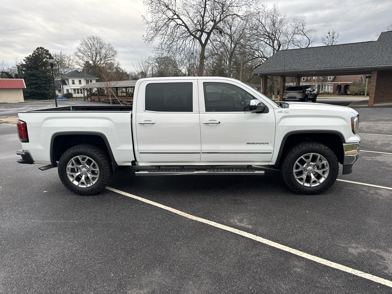 GMC Sierra 1500 4WD Crew Cab 143.5" 2018