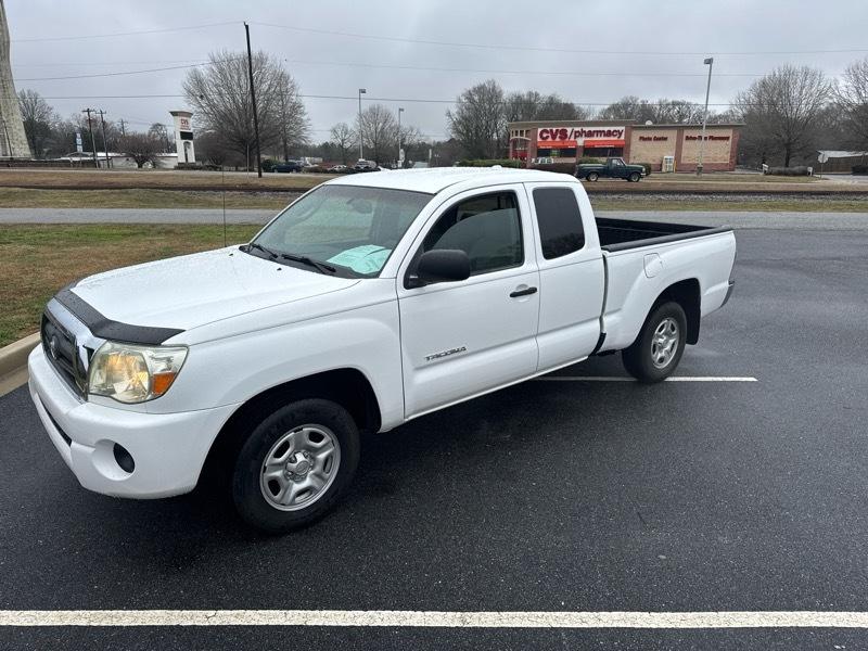 Toyota Tacoma 2WD Access Cab I4 AT (Natl) 2009