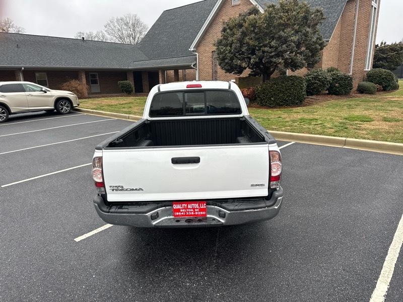 Toyota Tacoma 2WD Access Cab I4 AT (Natl) 2009