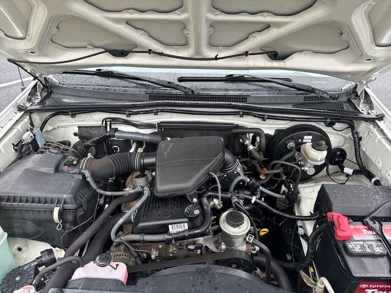 Toyota Tacoma 2WD Access Cab I4 AT (Natl) 2009