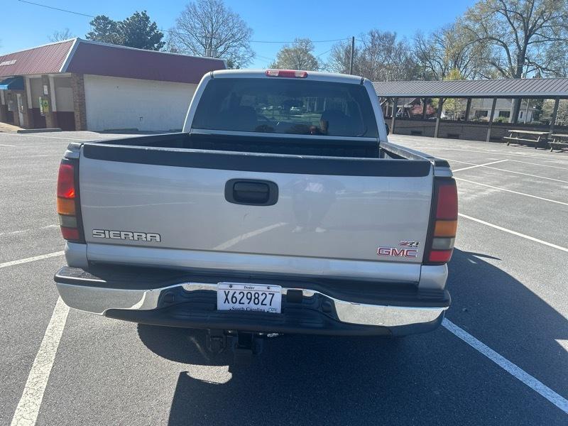 GMC Sierra 1500 4WD Crew Cab 143.5" SLT 2006