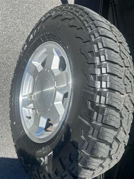 GMC Sierra 1500 4WD Crew Cab 143.5" SLT 2006