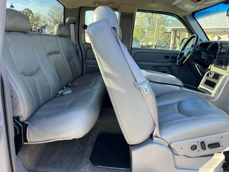 Chevrolet Silverado 1500 1LT Double Cab 2WD 2004