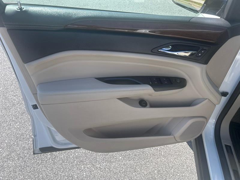 Cadillac SRX Performance Collection 2013