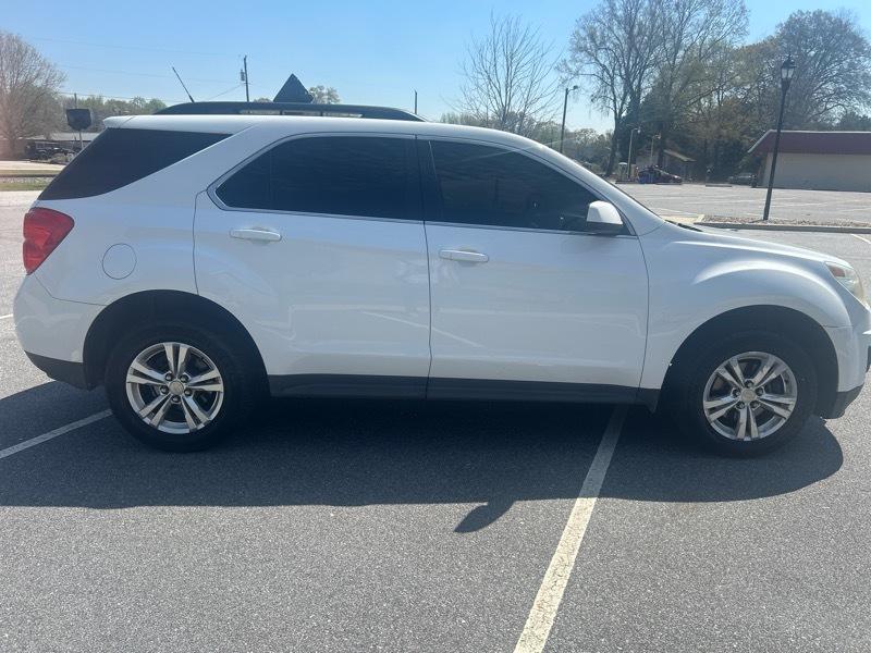Chevrolet Equinox 1LT 2WD 2011