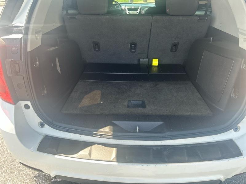 Chevrolet Equinox 1LT 2WD 2011