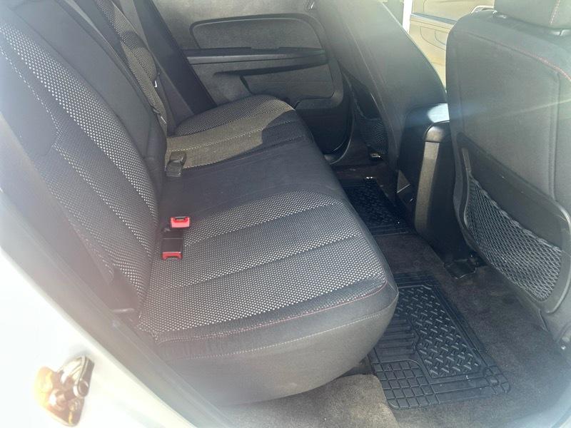 Chevrolet Equinox 1LT 2WD 2011