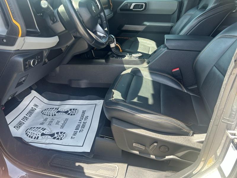 Ford Bronco Base 4-Door w/Advanced 2022