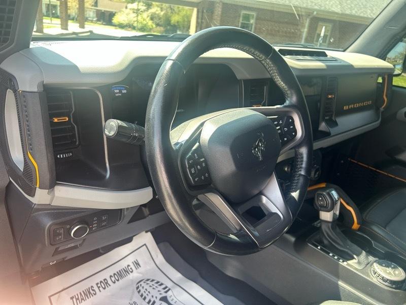 Ford Bronco Base 4-Door w/Advanced 2022