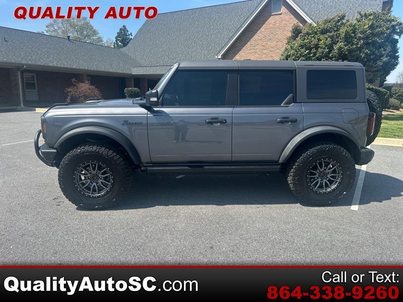 2022 Ford Bronco Base 4-Door w/Advanced