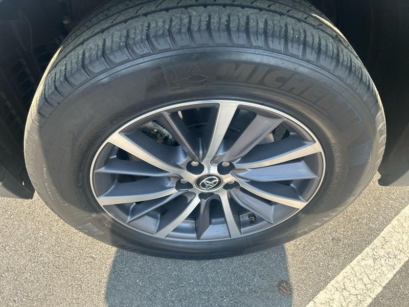 Toyota Highlander SE FWD V6 2018