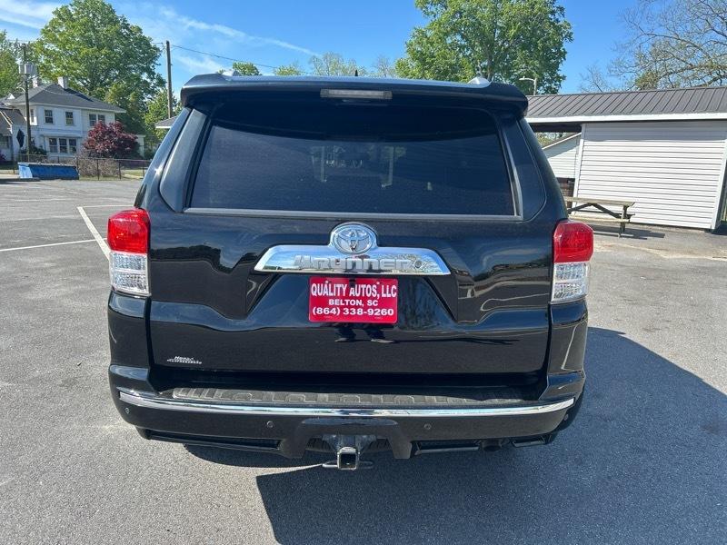 Toyota 4Runner SR5 2WD 2013