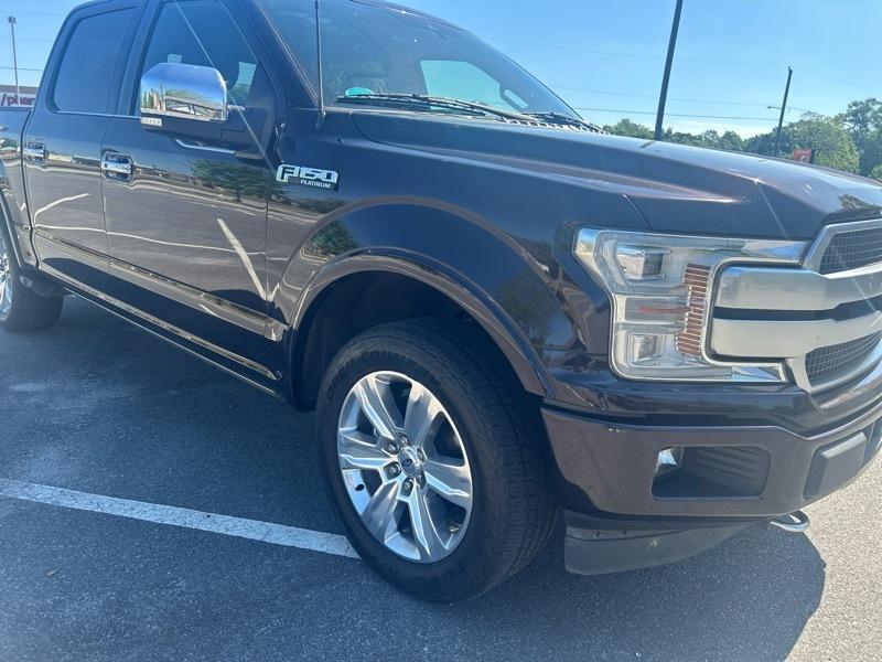 Ford F-150 4WD SuperCrew 145" Platinum 2018