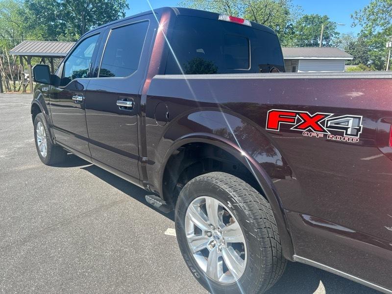 Ford F-150 4WD SuperCrew 145" Platinum 2018