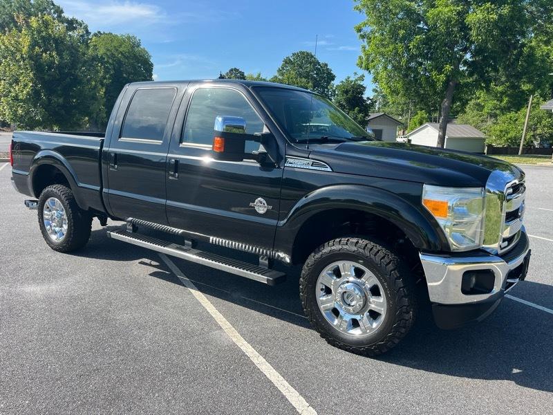 Ford F-250 SD Lariat Crew Cab 4WD 2015
