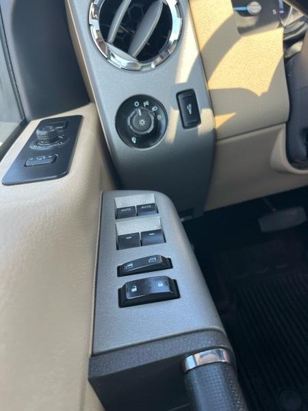 Ford F-250 SD Lariat Crew Cab 4WD 2015