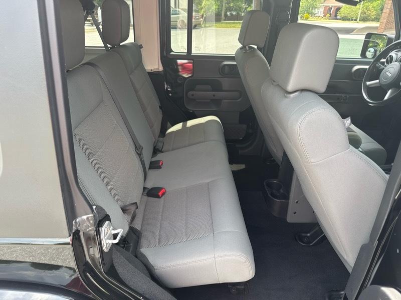 Jeep Wrangler Unlimited Sahara 4WD 2008