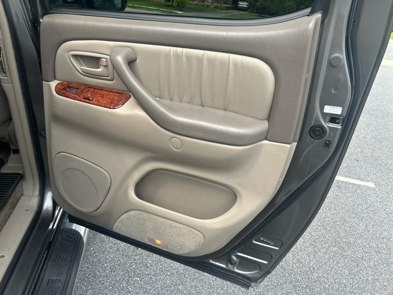 Toyota Tundra Limited Double Cab 4WD 2006