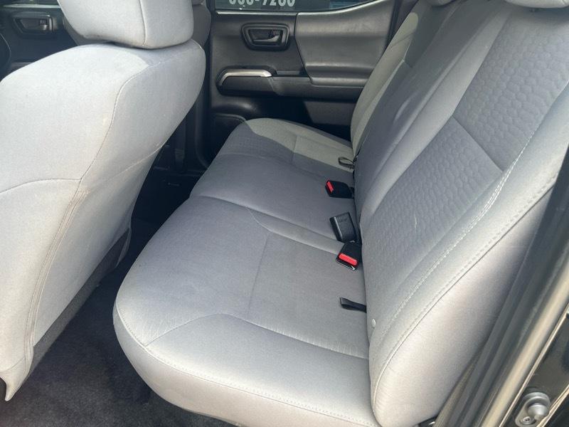 Toyota Tacoma 4WD Access Cab V6 AT SR5 (Natl) 2019