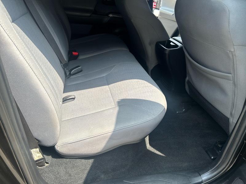 Toyota Tacoma 4WD Access Cab V6 AT SR5 (Natl) 2019