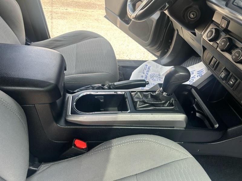 Toyota Tacoma 4WD Access Cab V6 AT SR5 (Natl) 2019