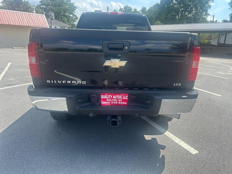 Chevrolet Silverado 2500HD 4WD Crew Cab 153" LTZ 2007