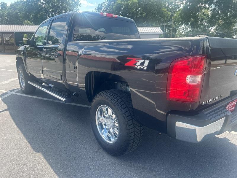Chevrolet Silverado 2500HD 4WD Crew Cab 153" LTZ 2007