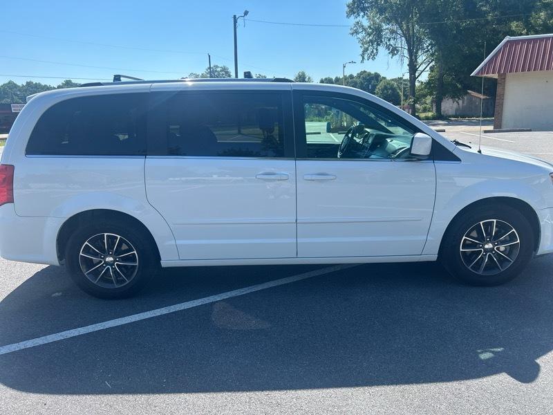 Dodge Grand Caravan SXT 2017