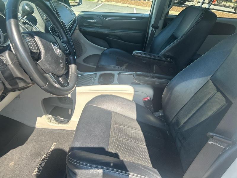 Dodge Grand Caravan SXT 2017