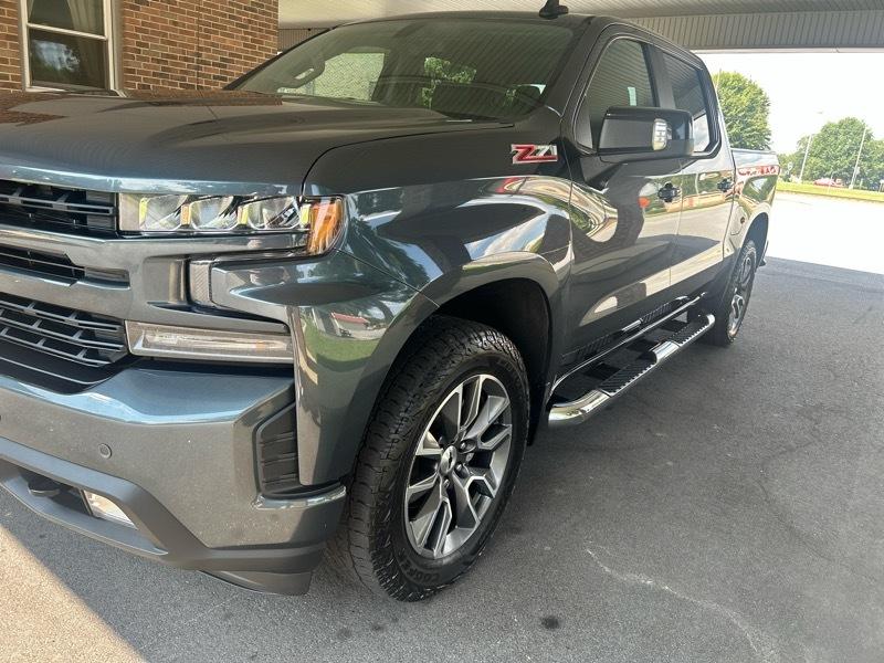 Chevrolet Silverado 1500 Crew Cab 143.5" WB 4WD Z71 2020